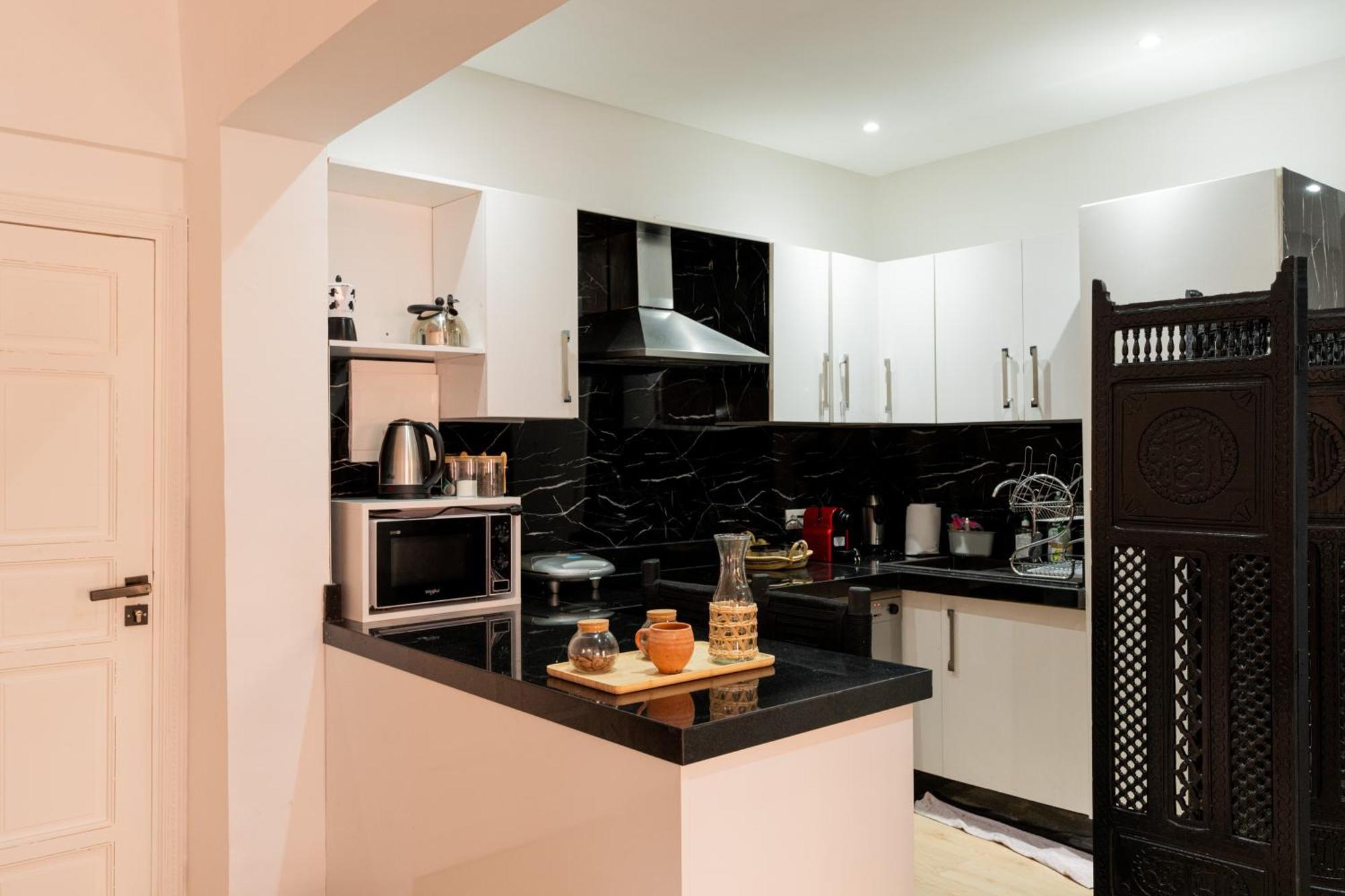Appartement Centre Marrakech Gueliz - Cool & Cozy Apartment For A Family Stay In The Heart Of The City マラケシュ エクステリア 写真